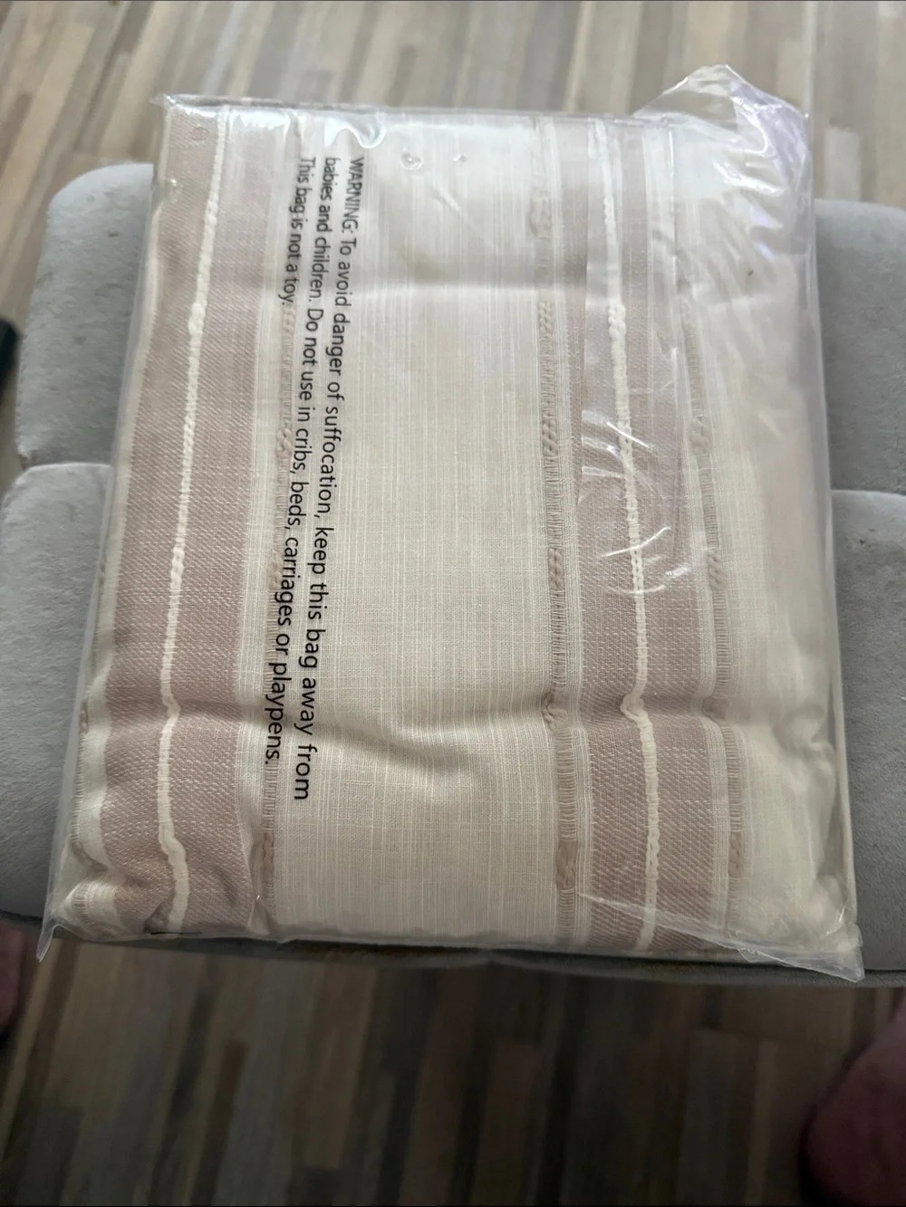 New and package tan farmhouse, one tier pair curtain